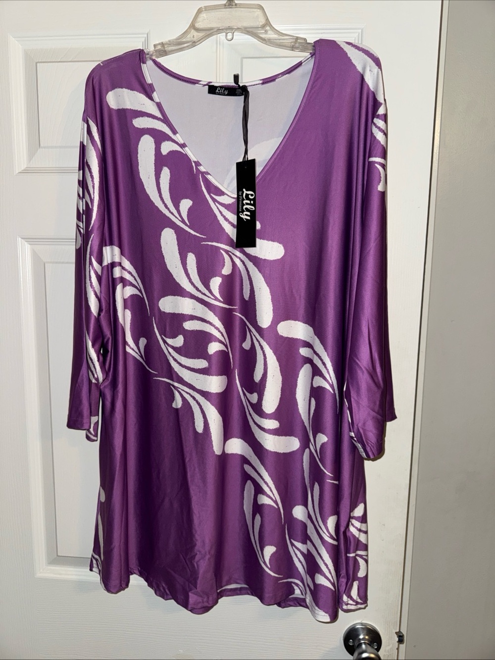 Lily Purple & White V-Neck Swirl Tunic